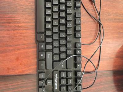 USB Keyboard (full-size)