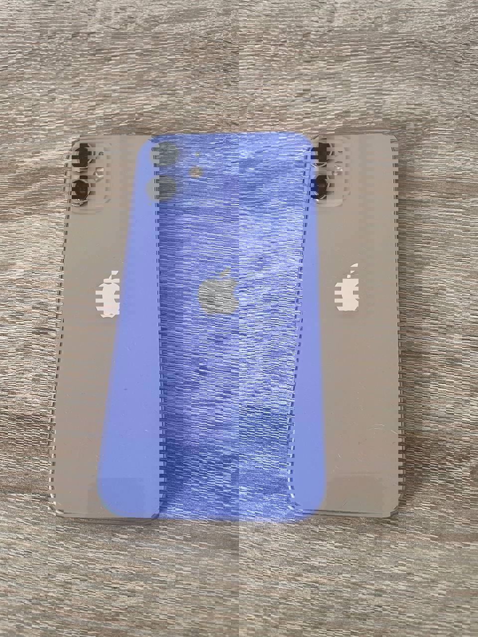 iPhone 12 64GB Purple